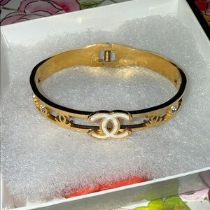 Fashion Jewelry Gold and white Bangle Bracelet